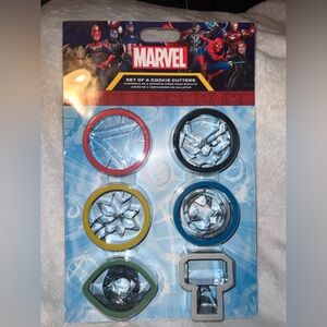 Marvel cookie cutters new in package